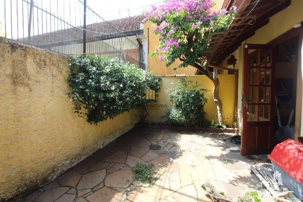 Casa para Venda - 200m², 4 dormitórios, sendo 1 suites, 3 vagas - Ipanema