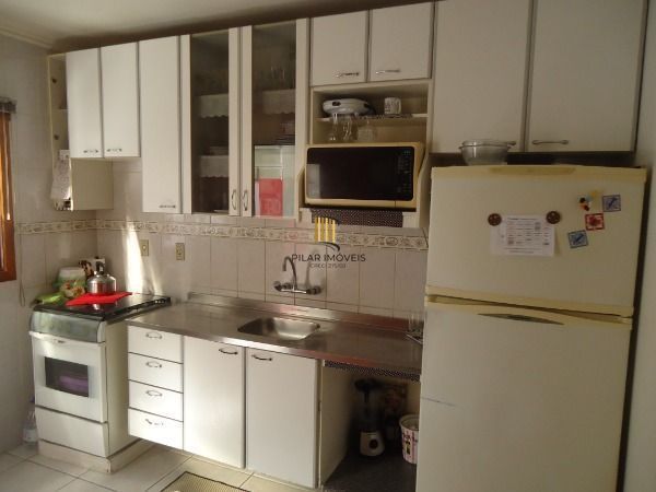 Sobrado para Venda - 158m², 3 dormitórios, sendo 1 suites, 2 vagas - Espirito Sa