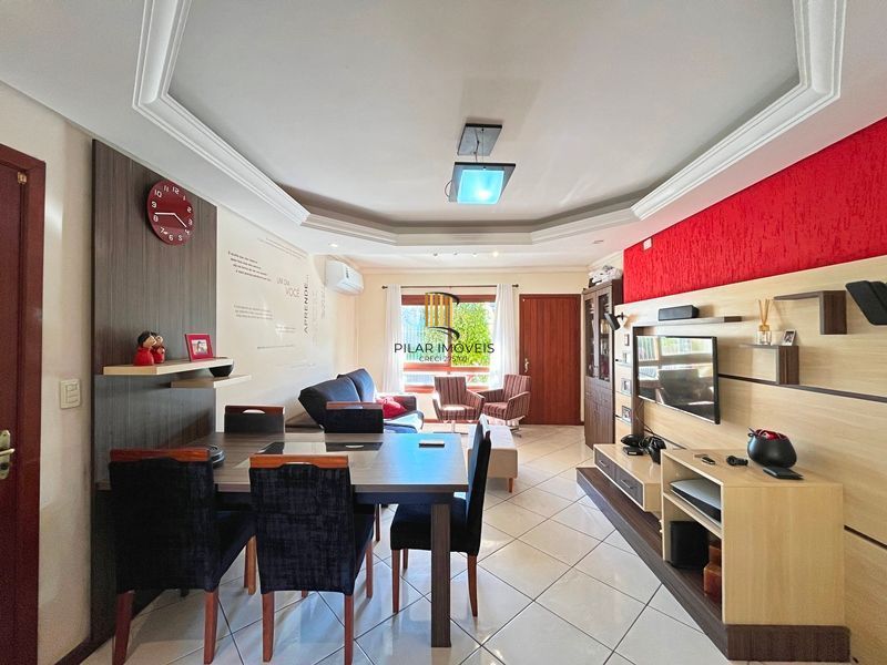 Residência com 2 dormitórios no  Residencial Jardins do Prado.