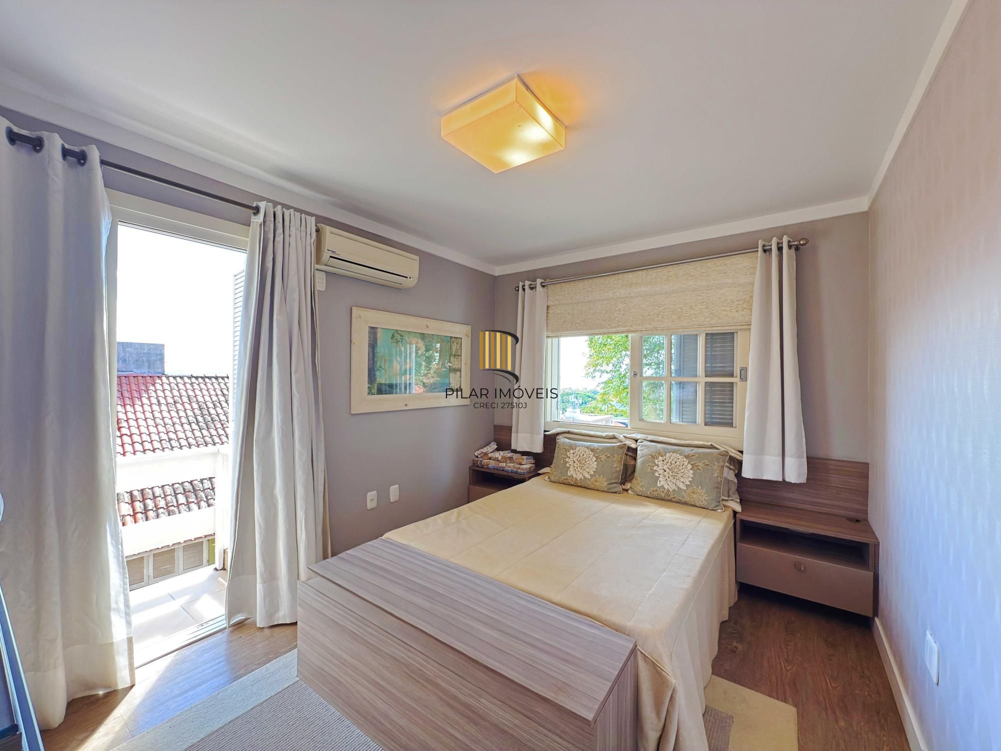 Casa de Condomínio 3 dormitórios no bairro Tristeza