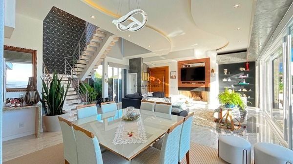 Casa Condominio para Venda - 500m², 0 dormitórios, Altos do Ipê