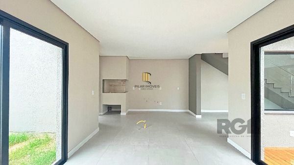 Casa Condominio em Porto Alegre, no bairro Hípica, com 3 dormitório(s), e 3 banh