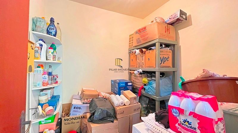 Sobrado 4 dormitórios à venda Camaquã Porto Alegre/RS