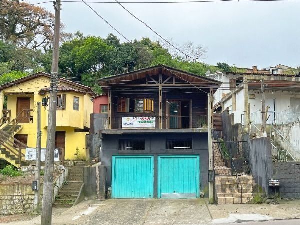 Terreno em Porto Alegre, no bairro Glória, à venda.