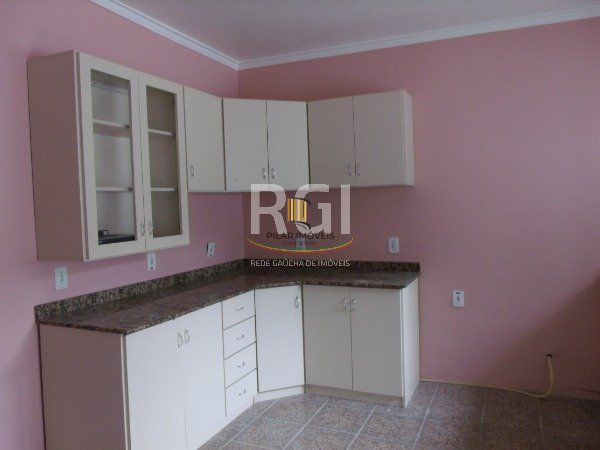 Casa para Venda - 340m², 3 dormitórios, sendo 2 suites, 6 vagas - Jardim Isabel