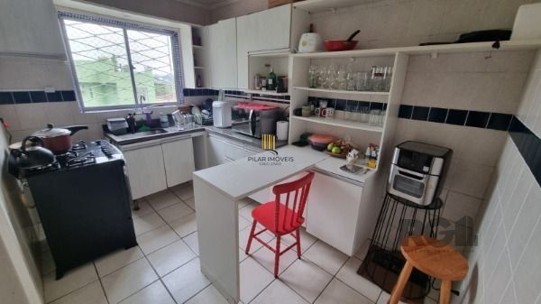 Casa Condominio em Porto Alegre, no bairro Espírito Santo, com 3 dormitório(s), 