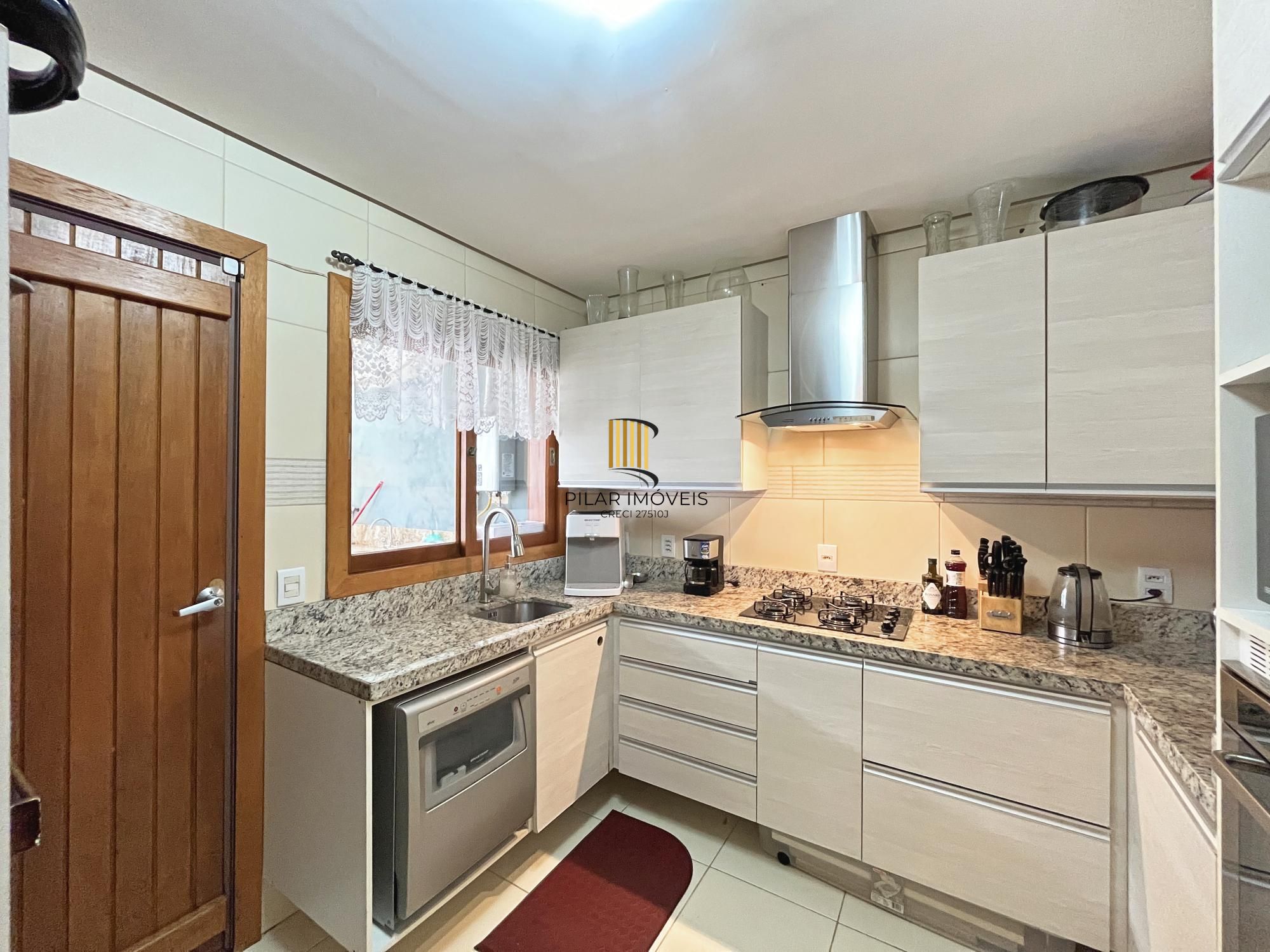 Residência com 3 suítes, 143 m² , piscina , no complexo Lagos de Nova Ipanema