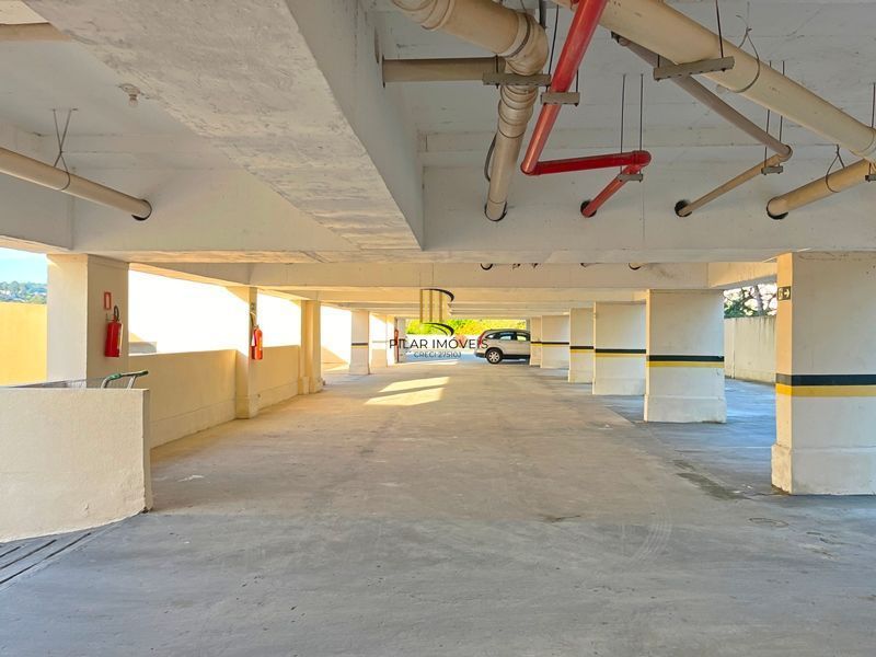 Excelente apartamento com 2 dormitórios á venda no bairro Cavalhada.