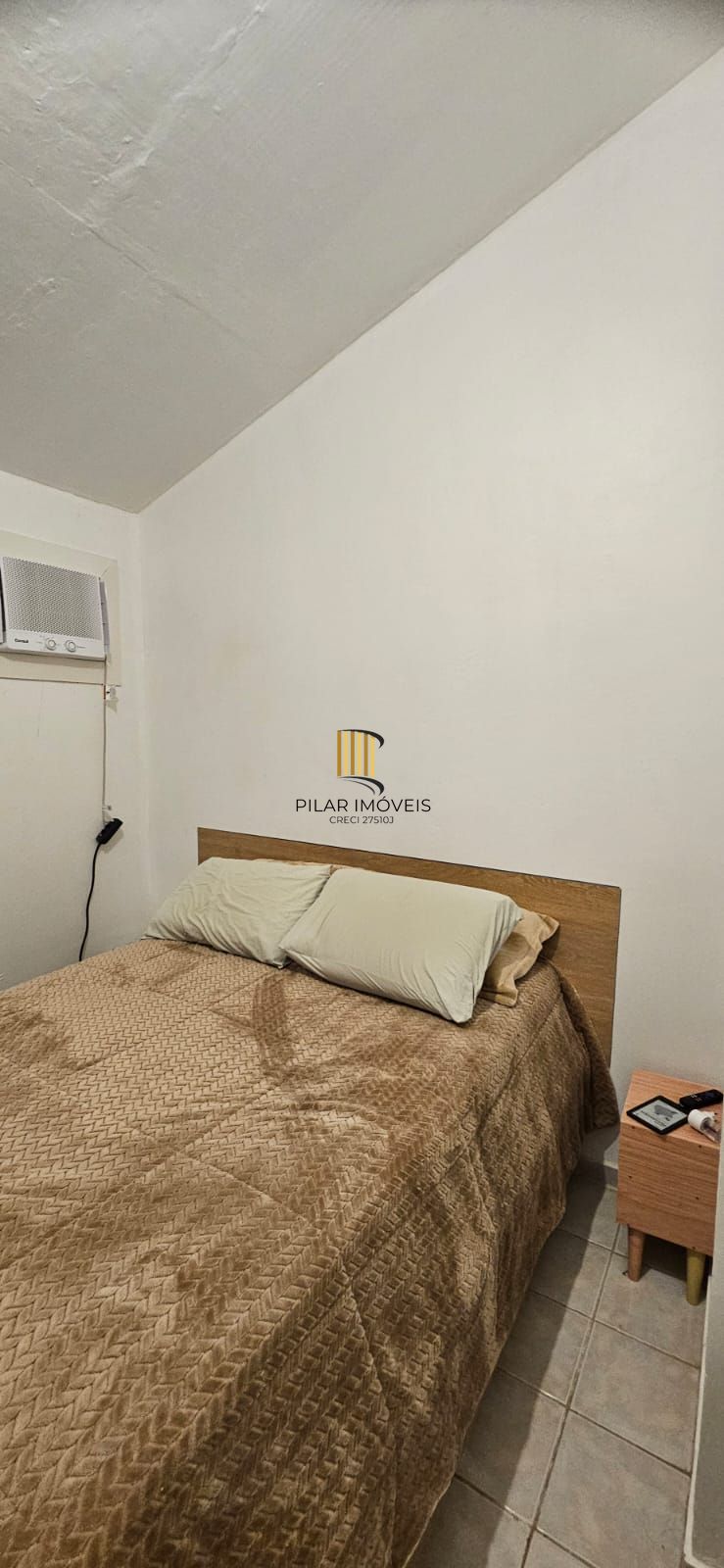 Ótima casa em condomínio, com 2 dormitórios.