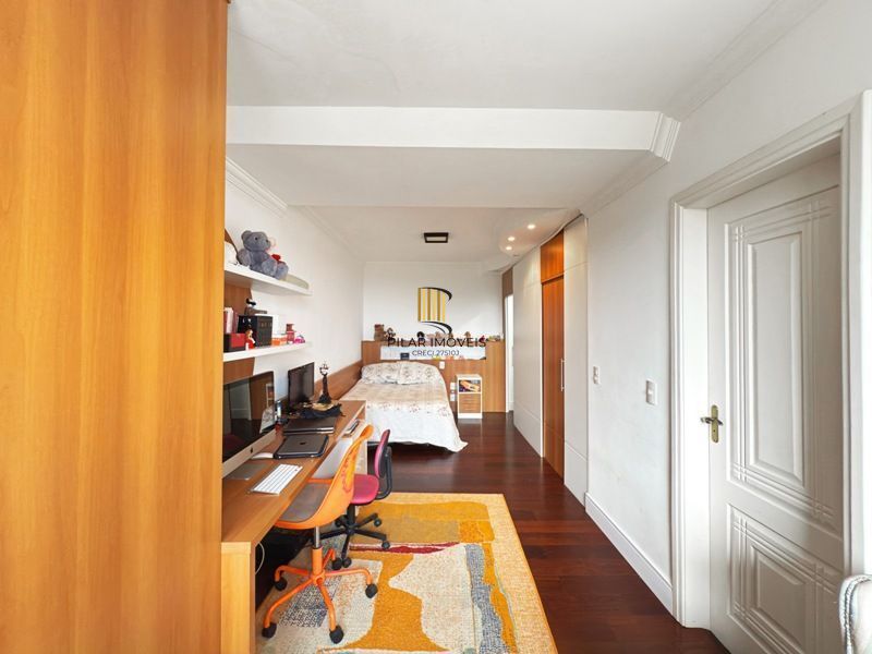 Residência, ótimo padrão com 4 suítes nos altos do Jardim Isabel, com vista pere