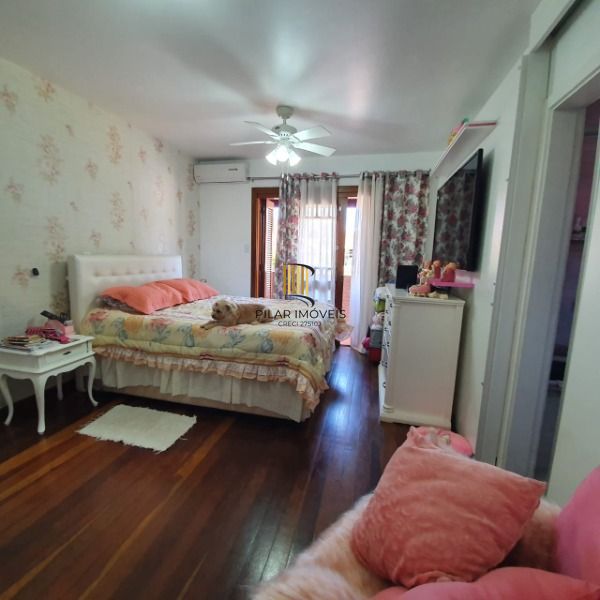 Residência c/ 185m², 3 dormitórios, sendo 1 suites, 2 vagas - Bahamas