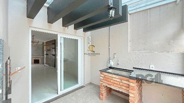 Casa Condominio em Porto Alegre, no bairro Hípica, com 3 dormitório(s), e 3 banh