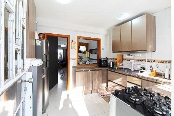 Casa Condominio para Venda - 50m², 3 dormitórios, sendo 1 suites, 1 vaga - Hípic