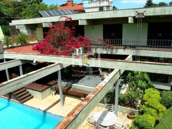 Casa para Venda - 700m², 4 dormitórios, sendo 4 suites, 6 vagas - Vila Conceição
