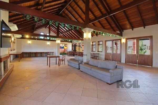 Casa Condominio em Porto Alegre, no bairro Hípica, com 3 dormitório(s), e 3 banh