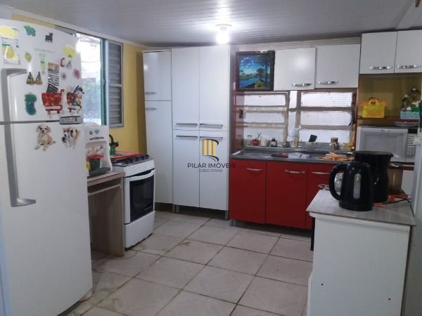 Casa em Viamão, no bairro Itapuã, com 3 dormitório(s), e 3 banheiros, à venda.