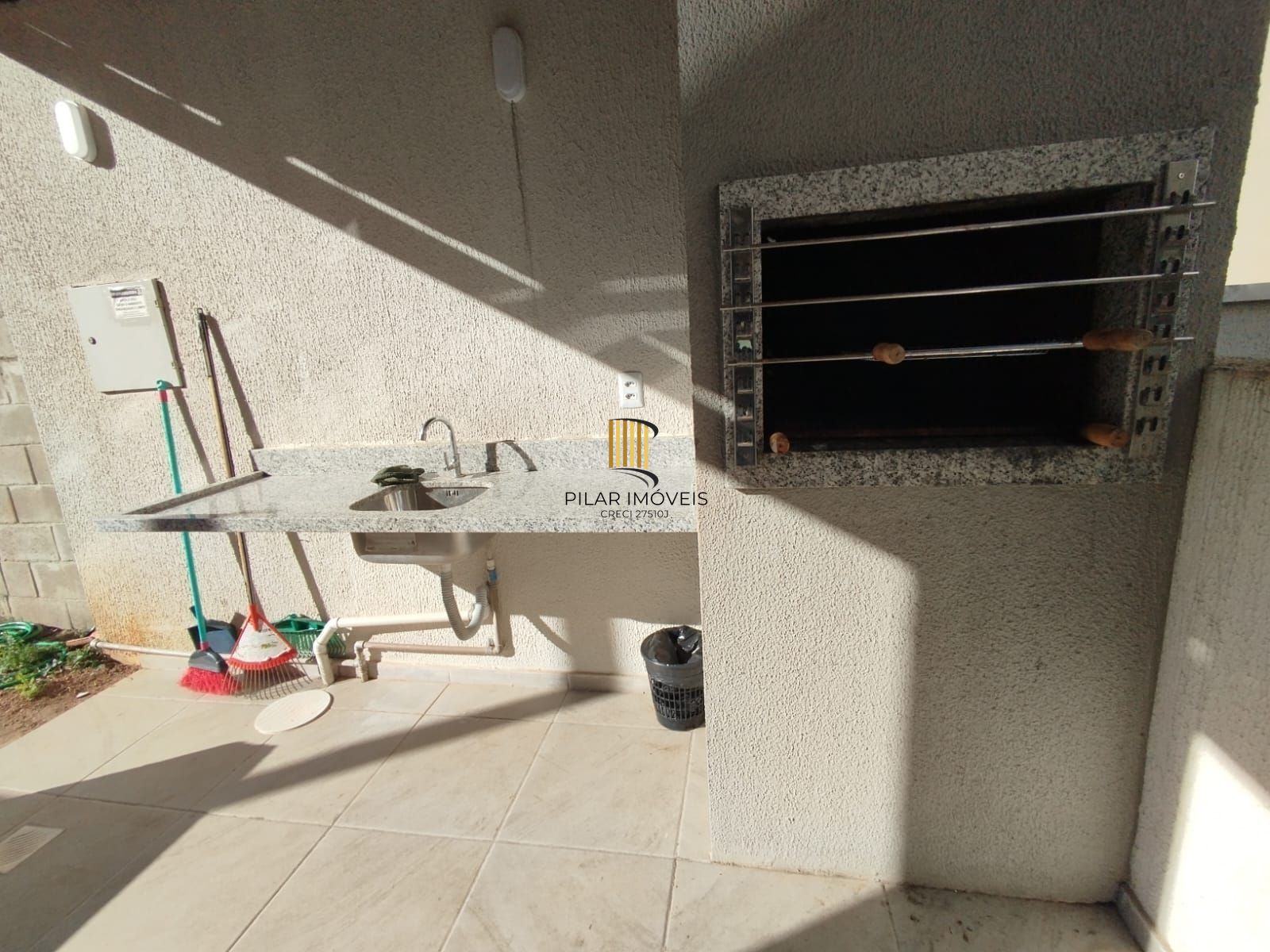 Apartamento 2 dormitórios à venda Camaquã Porto Alegre/RS