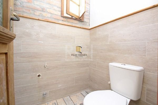 Casa para Venda - 155m², 3 dormitórios, 1 vaga - Guarujá