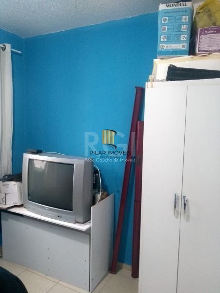 Apartamento em Porto Alegre, no bairro Restinga, com 2 dormitório(s), e 2 banhei