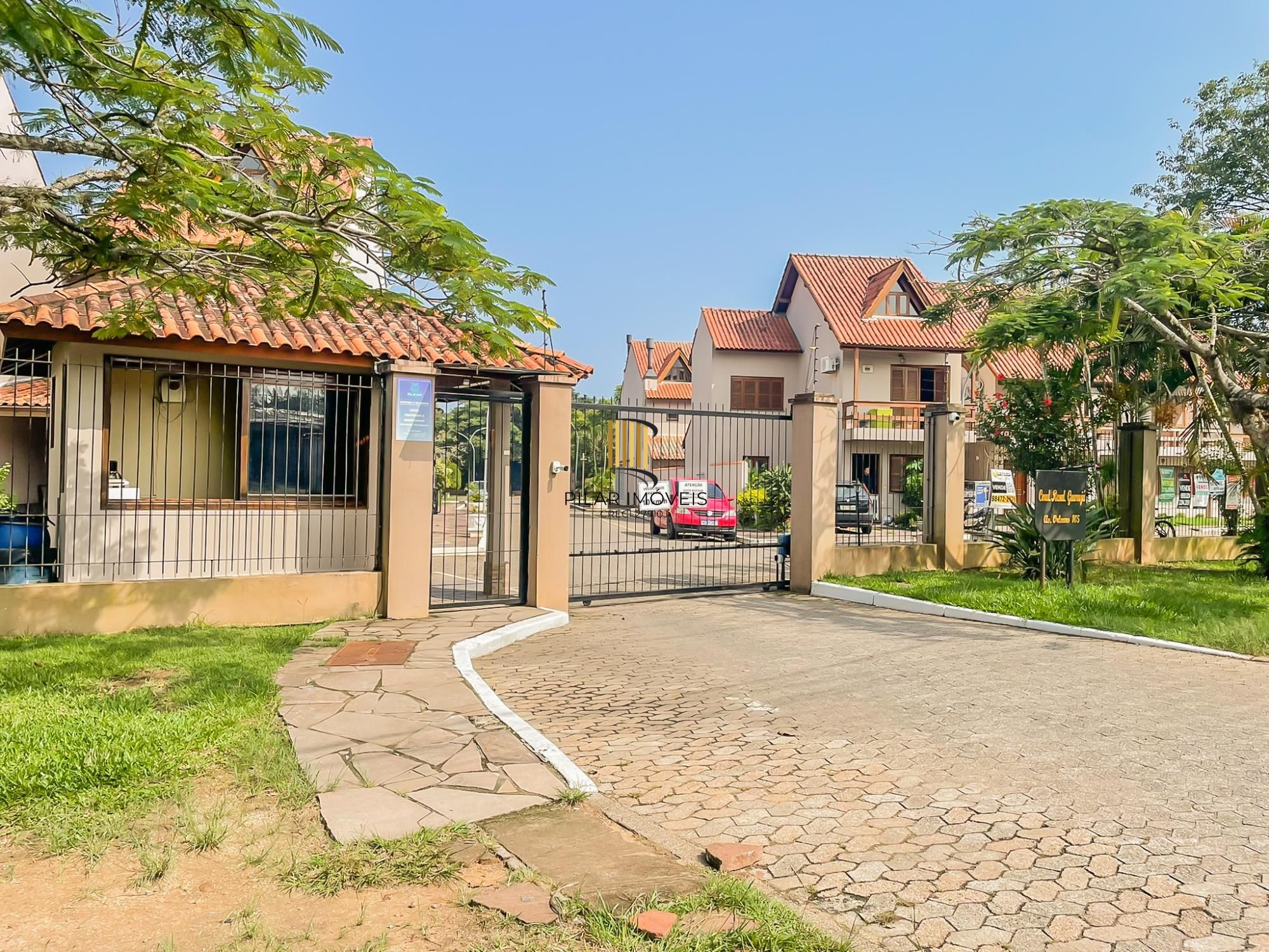 Casa de Condomínio 2 dormitórios no bairro Guarujá - Pilar Imóveis