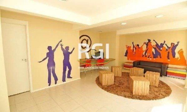 Apartamento em Porto Alegre, no bairro Sarandi, com 3 dormitório(s), e 3 banheir