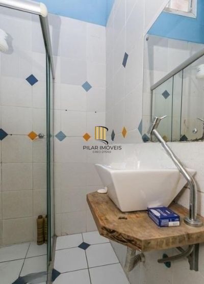 Ótima casa em rua tranquila.