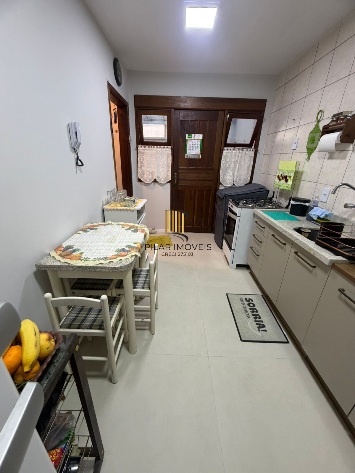 Casa Condomínio no bairro Tristeza, com 3 dormitório(s),