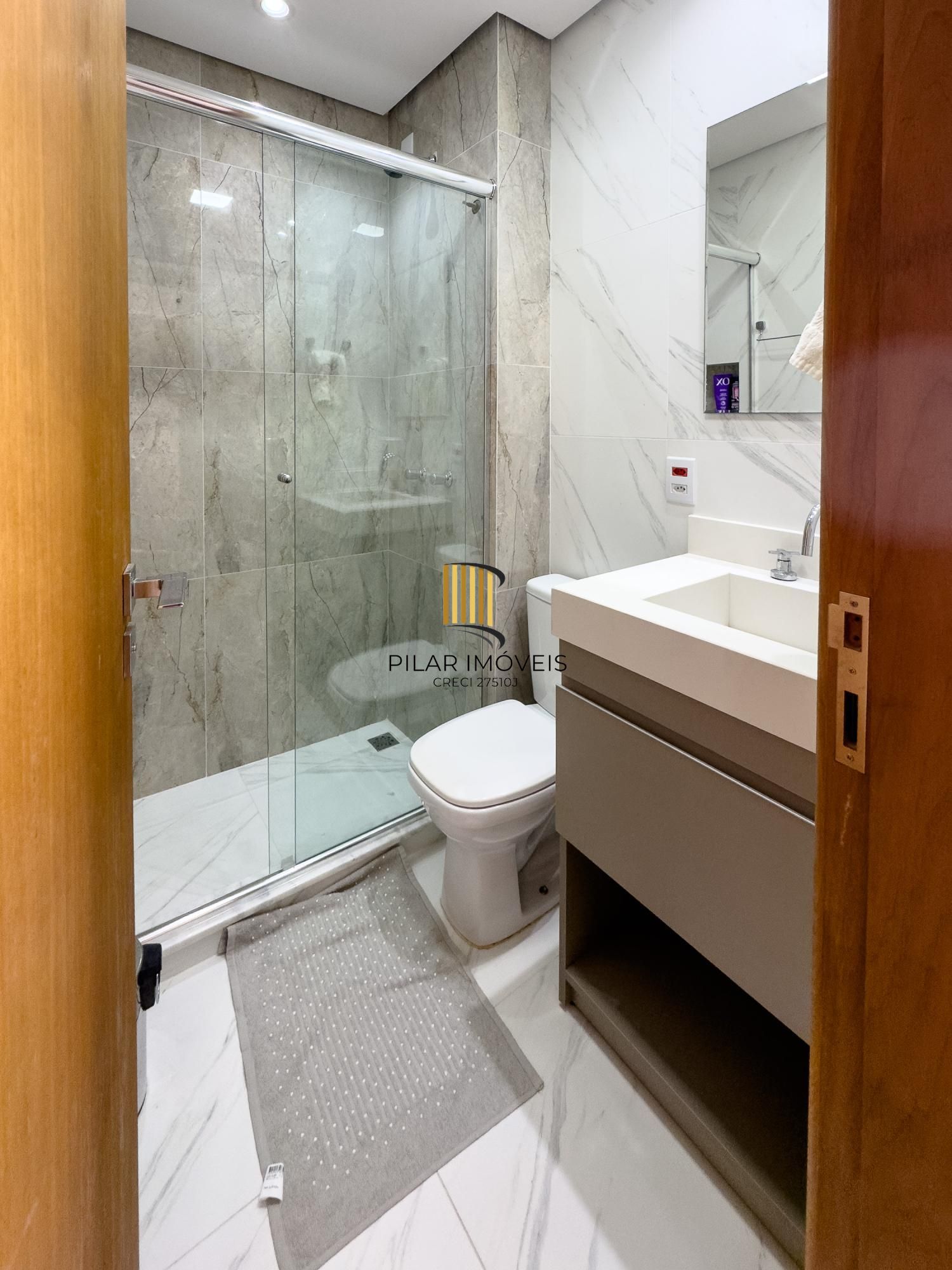 Casa em Condomínio com 3 dormitórios no bairro Vila Conceição.