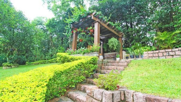 Casa Condominio em Porto Alegre, no bairro Cascata, com 3 dormitório(s), e 3 ban