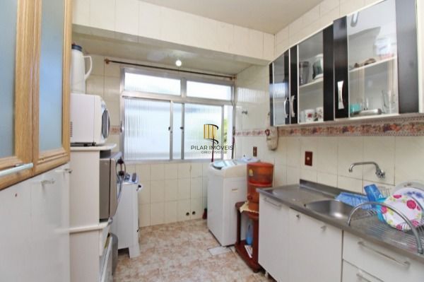 Apartamento para Venda - 69m², 3 dormitórios, Camaquã
