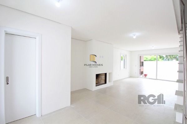 Casa em Porto Alegre, no bairro Vila Conceição, com 3 dormitório(s), à venda.