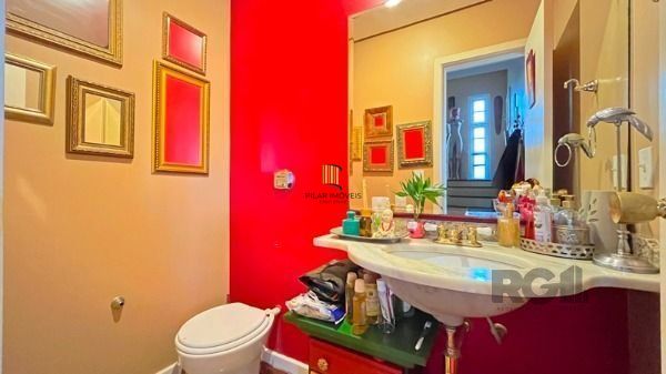 Casa Condominio em Porto Alegre, no bairro Jardim Isabel, com 3 dormitório(s), à