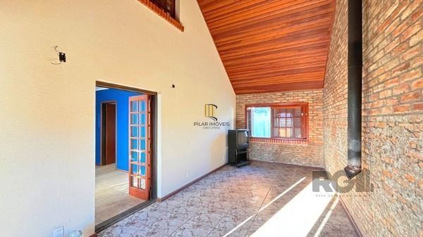 Casa para Venda - 320m², 3 dormitórios, sendo 1 suites, 3 vagas - Altos Do Ipê