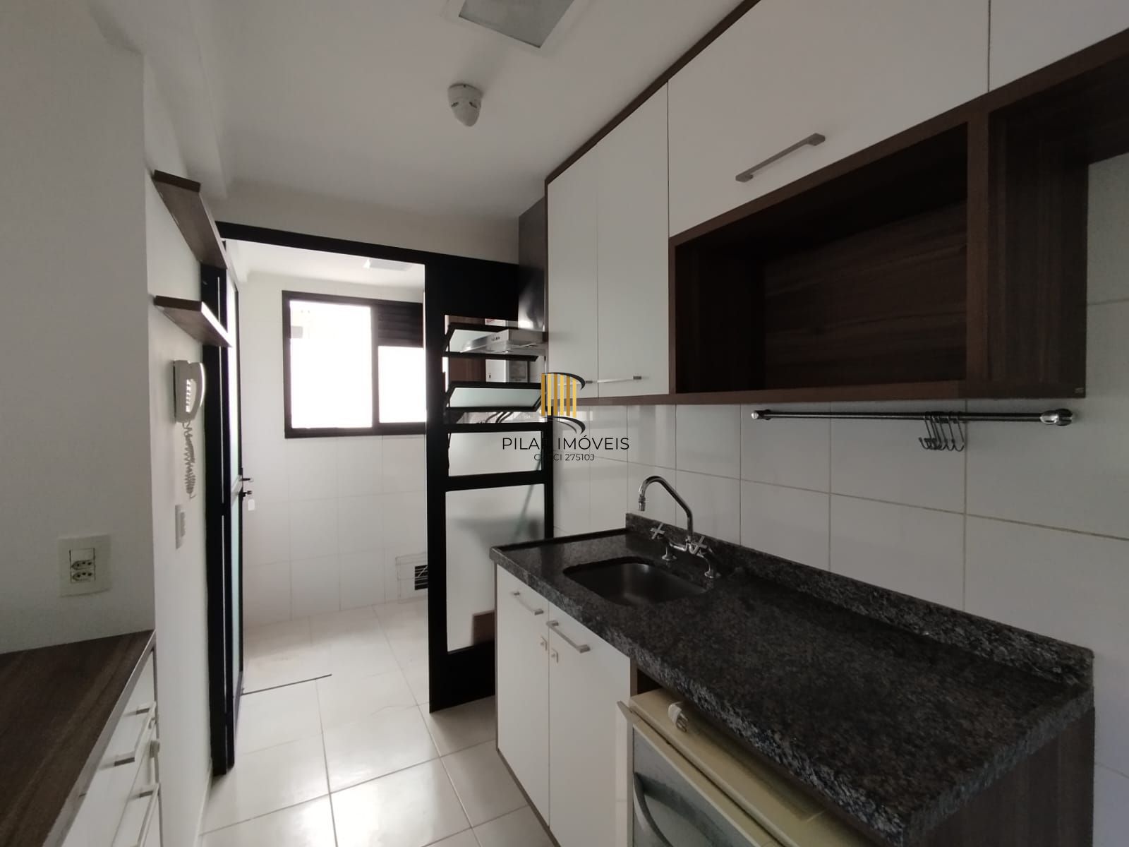 Apartamento com 3 Dormitórios, 2 vagas , uma quadra do Zaffari Otto