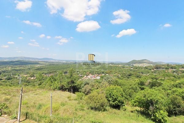 Casa Condominio em Porto Alegre, no bairro Glória, com 3 dormitório(s), e 3 banh
