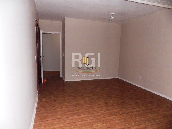 Casa Condominio para Venda - 220m², 3 dormitórios, sendo 1 suites, 4 vagas - Híp