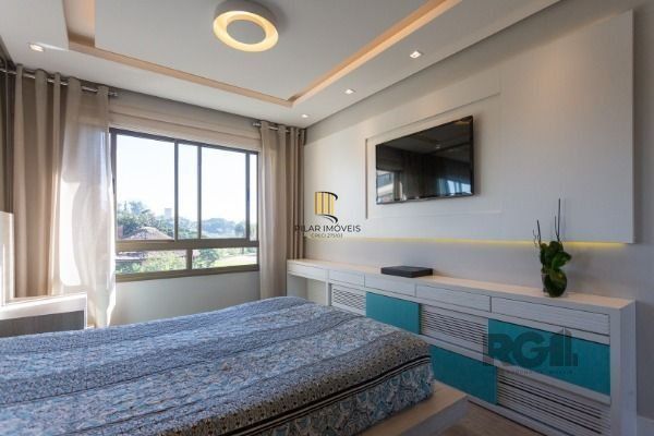 Apartamento em Porto Alegre, no bairro Cavalhada, com 3 dormitório(s), e 3 banhe