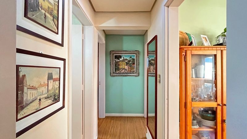 Apartamento com 2 dormitórios á venda no bairro Tristeza.