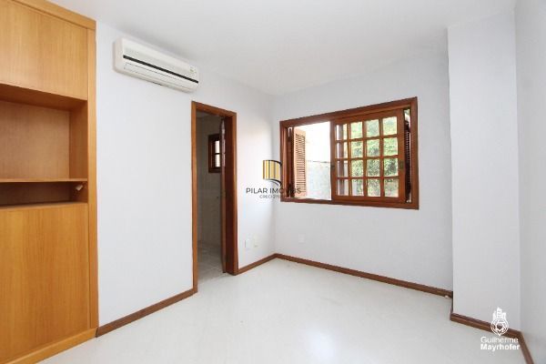 Casa para Venda - 212.52m², 3 dormitórios, sendo 1 suites, 2 vagas - Imperial Pa