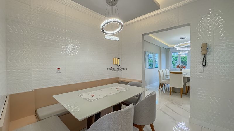 Cobertura 3 dormitórios à venda Três Figueiras Porto Alegre/RS