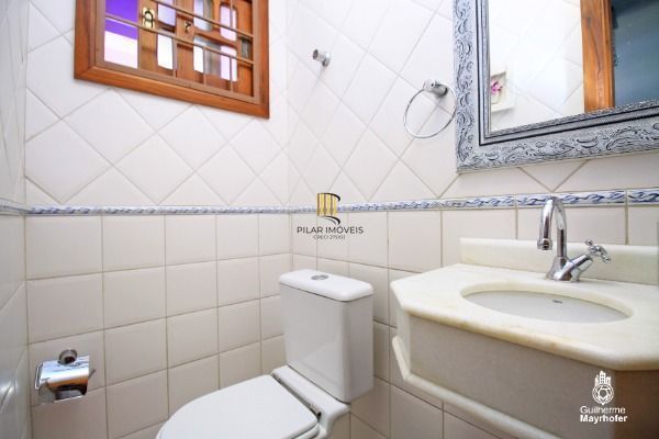 Casa para Venda - 205m², 3 dormitórios, sendo 1 suites, 2 vagas - Altos Do Ipê