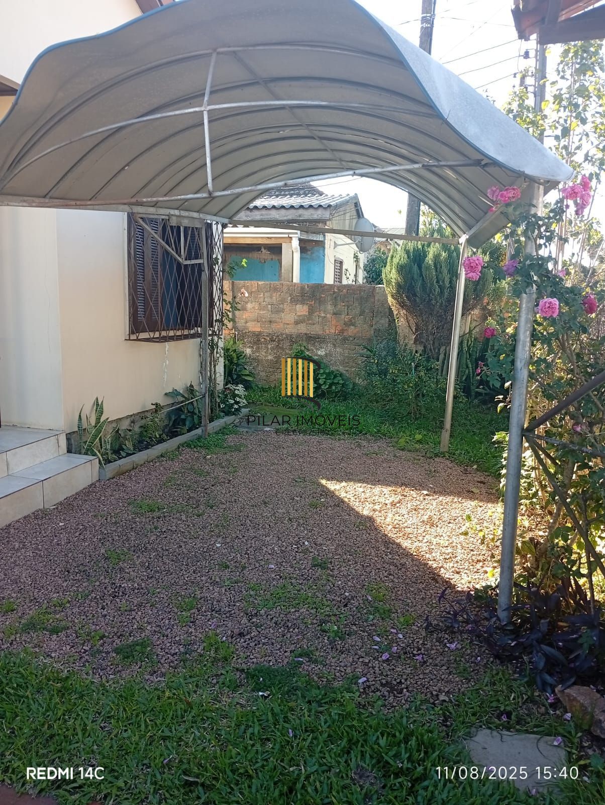 Terreno á venda no bairro Cavalhada em Porto Alegre!