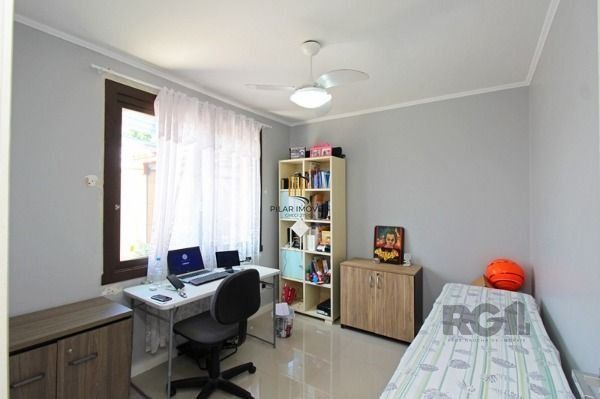 Apartamento em Porto Alegre, no bairro Medianeira, com 3 dormitório(s), e 3 banh