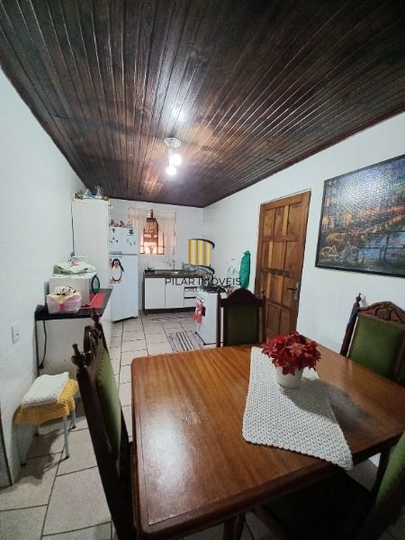 Terreno em Porto Alegre, no bairro Ponta Grossa, à venda.