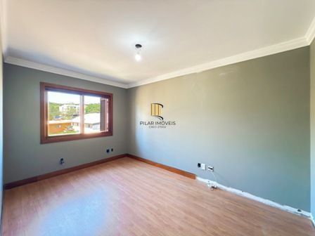 Apartamento com 3 dormitórios á venda no Bairro Tristeza.