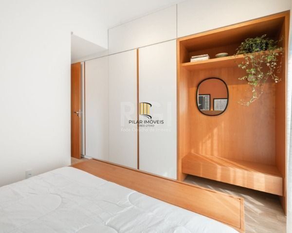 Cobertura para Venda - 150.32m², 2 dormitórios, sendo 1 suites, 2 vagas - Triste