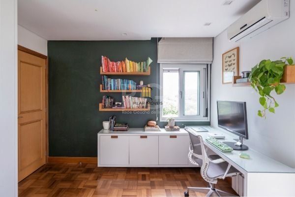 Casa para Venda - 463.7m², 4 dormitórios, sendo 4 suites, 4 vagas - Vila Conceiç