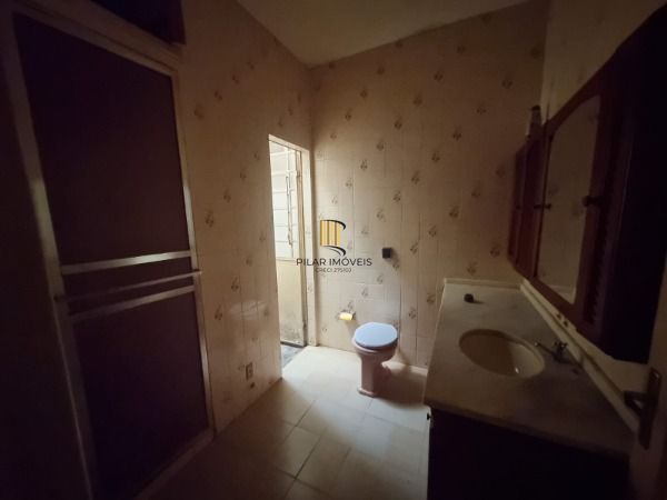 Casa 4 dormitórios à venda Camaquã Porto Alegre/RS