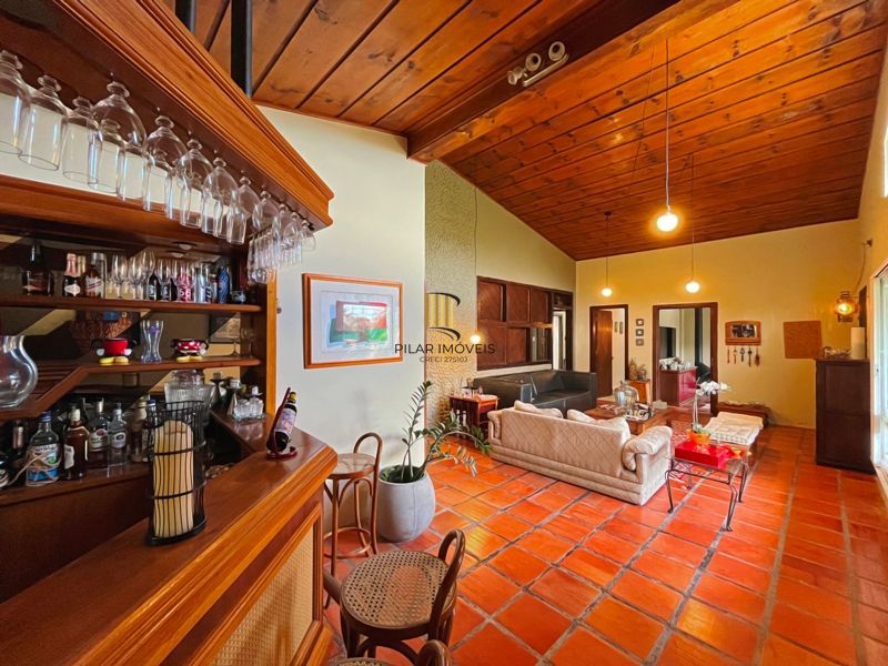 Casa em condomínio para pessoas de bom gosto.