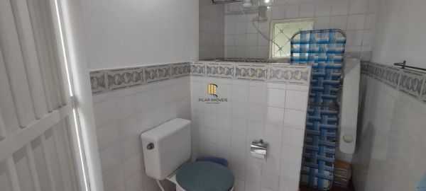 Casa em Porto Alegre, no bairro Jardim Isabel, com 5 dormitório(s), e 5 banheiro